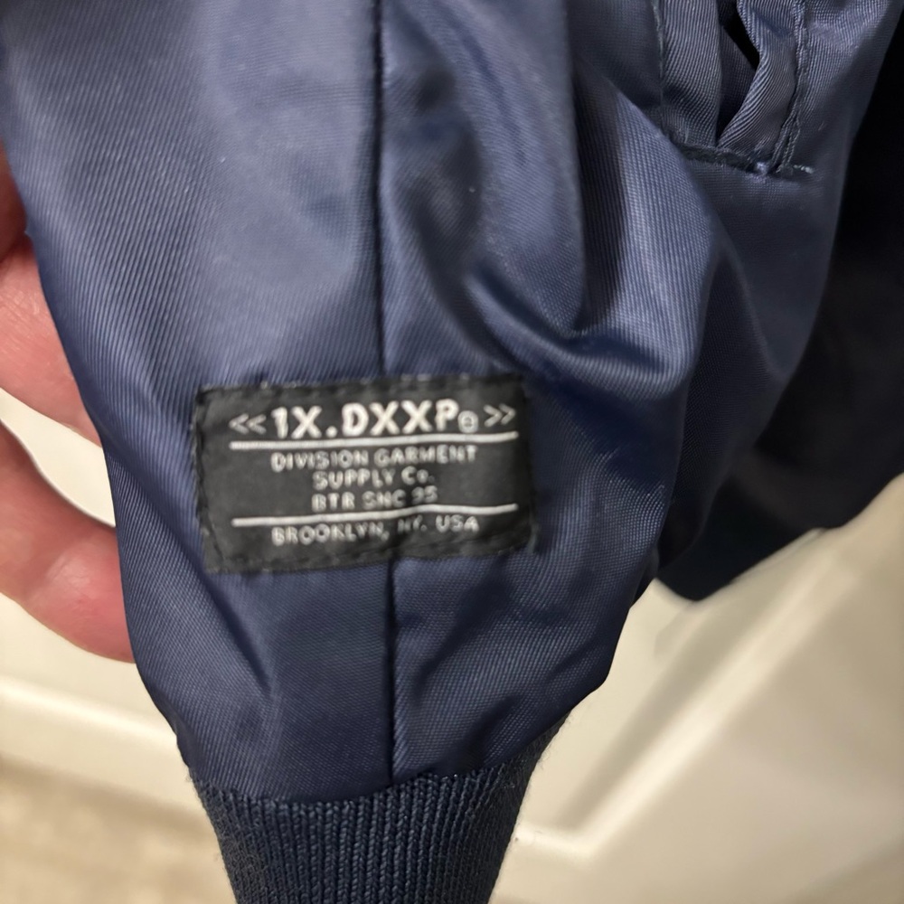 10 Deep Navy Jacket with Tiger Embroidery size 3X - Picture 4 of 6